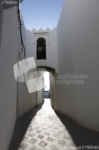 Image of Narrow alley in Assila, Morocco