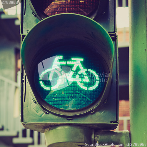 Image of Retro look Green light