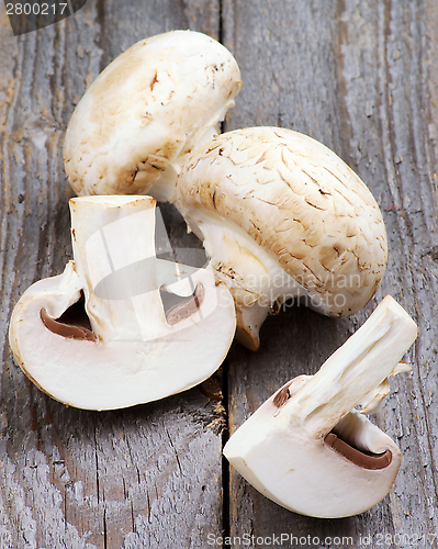 Image of Raw Champignons