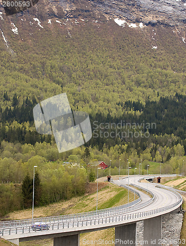 Image of Curvy roads