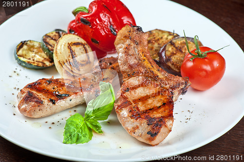 Image of meat with vegetable