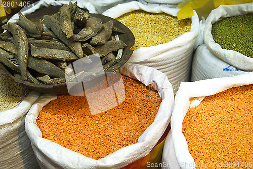 Image of Different rice varieties at the market