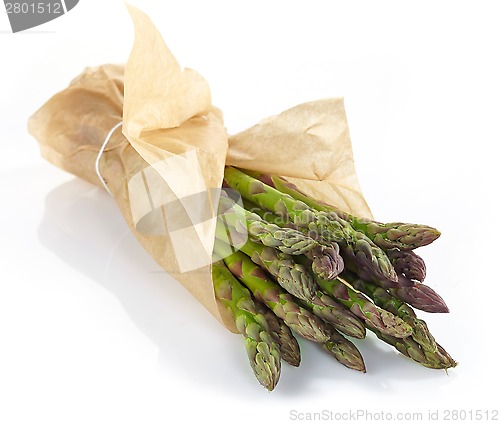 Image of fresh raw asparagus