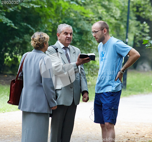 Image of Two elderly Jehovah&#39;s Witnesses