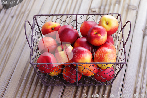 Image of basket of nectarines