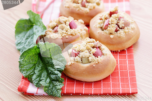 Image of roll with rhubarb