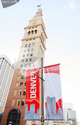 Image of Denver welcomes you sign 