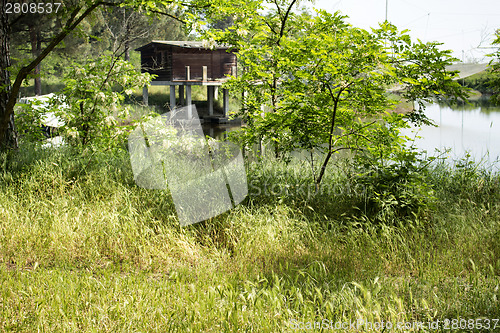 Image of Fishing huts on the lagoon