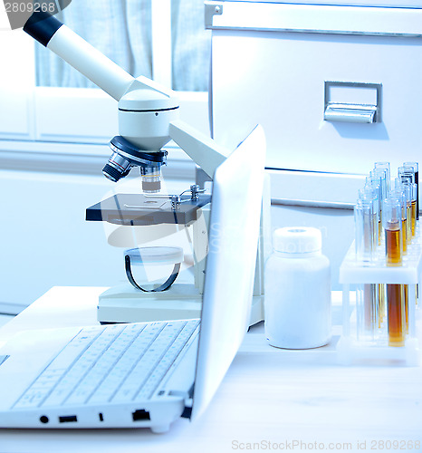 Image of still life in laboratory