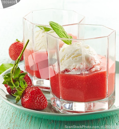 Image of Strawberry smoothie with Ice cream