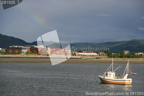 Image of Fishing boat and shore