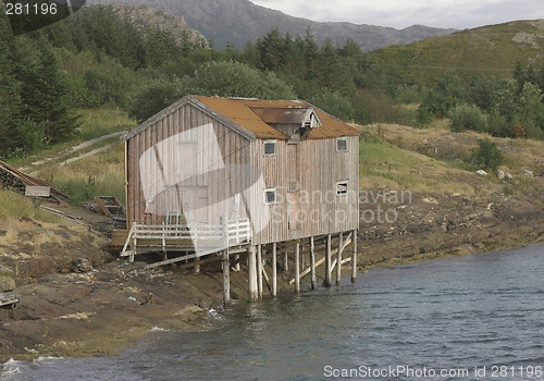 Image of Old Norwegian seahouse.