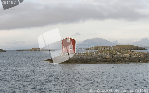 Image of Singel red seahouse.