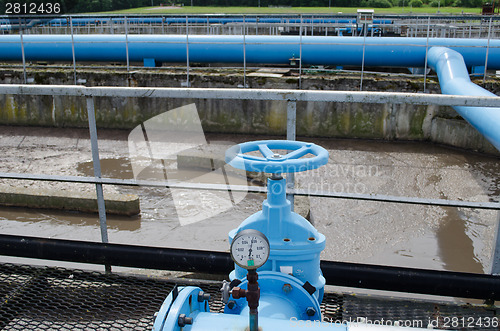 Image of stopcock pipes oxygen blow dirty bubble water 