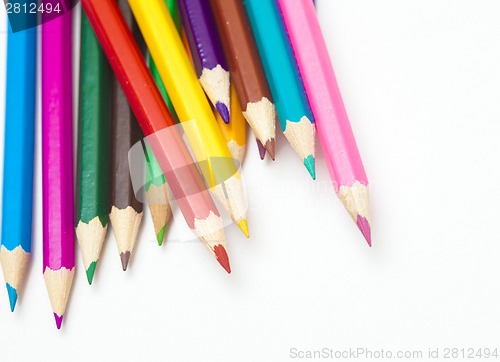 Image of colored pencils