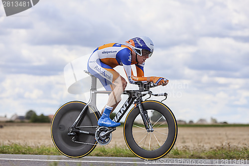 Image of The Cyclist Steven Kruijswijk