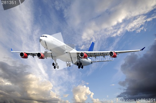 Image of Plane and clouds