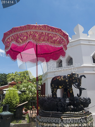 Image of Erawan and parasol