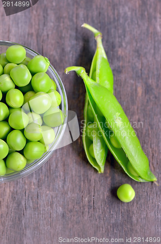 Image of Fresh green pea pod 