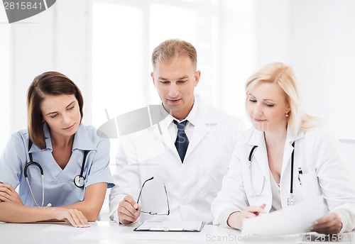 Image of team or group of doctors on meeting