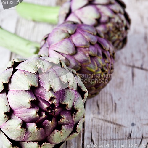 Image of fresh artichokes