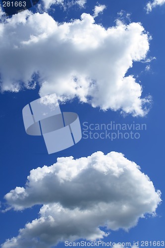 Image of White clouds in the sky