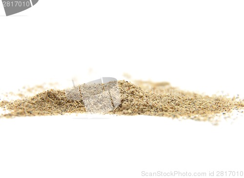 Image of Cardamom on white