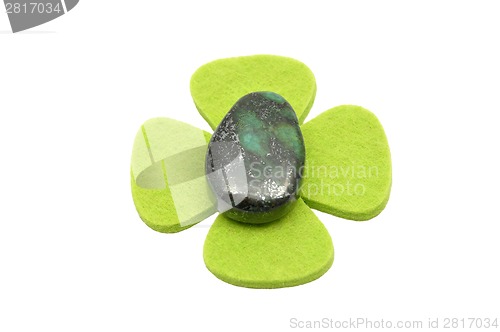 Image of Zoisite on felt