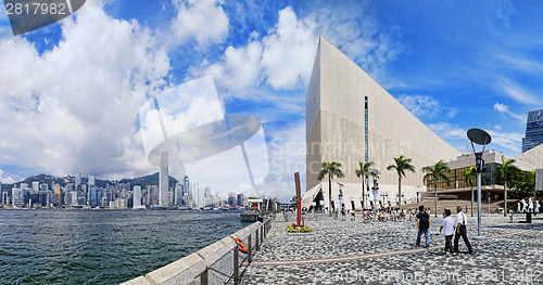 Image of Hong Kong harbour at day