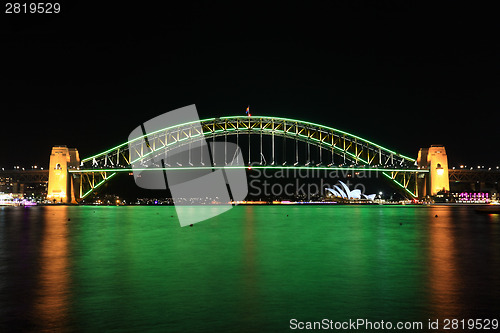 Image of Sydney Harbour Bridge in Aussie green and gold