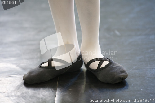 Image of feet in ballet slippers