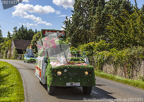 Image of The Vehicle of the Ajourd'hui Magazine