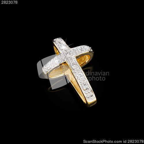 Image of Gold pendant in the shape of a cross