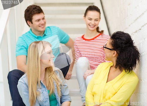 Image of smiling teenagers hanging out