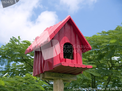 Image of Red birdhouse