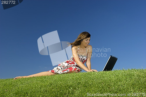 Image of Outdoor study