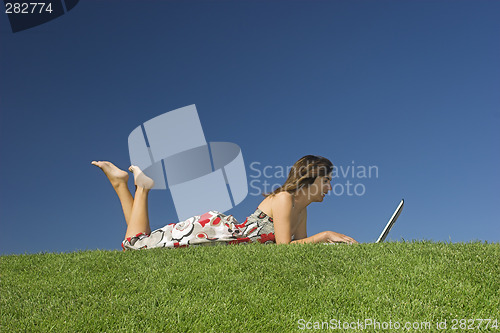 Image of Outdoor study