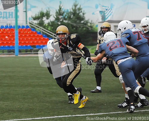 Image of S. Nikiforov (91) run with ball