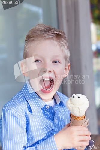 Image of boy eating ice-cream