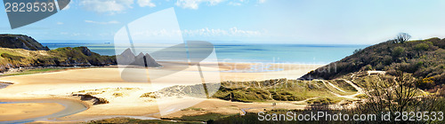 Image of Three Cliffs bay banner