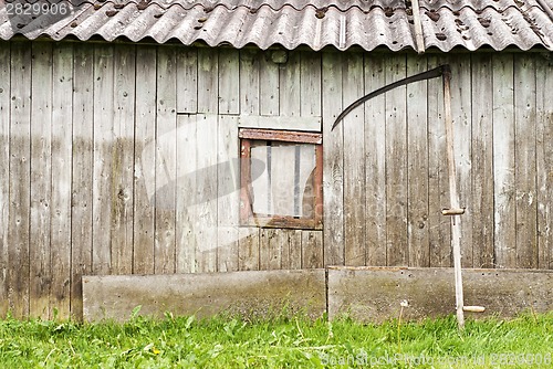 Image of old wooden barn