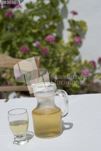 Image of carafe of house wine