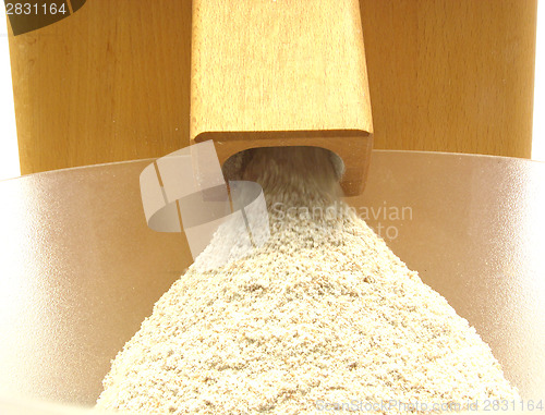 Image of Looking at a flour mill doing its work