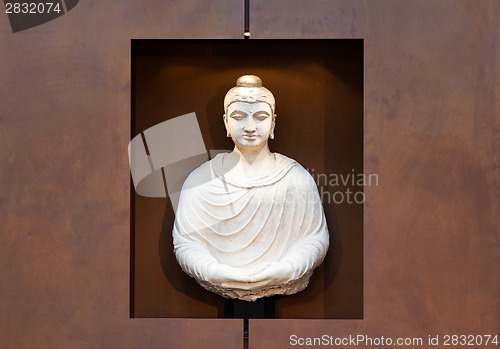 Image of Bust of Buddha