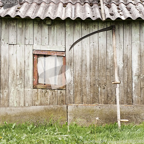 Image of old wooden barn