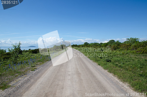 Image of Gravel road along the coast