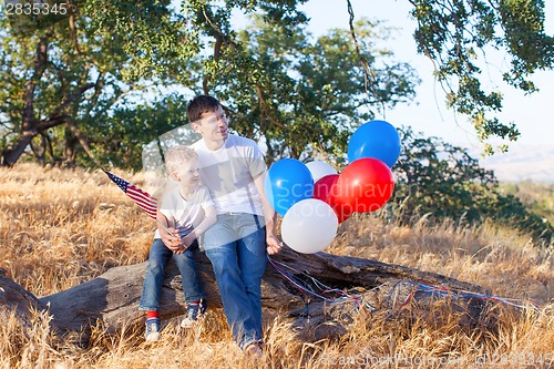 Image of family celebrating 4th of July