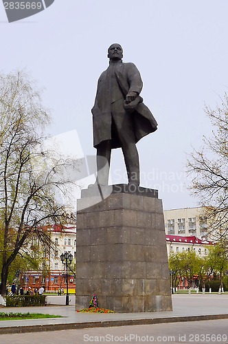 Image of Monument to V. I. Lenin on a central square. Tyumen, Russia.