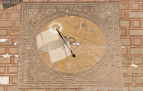 Image of Sundial, solar clock.