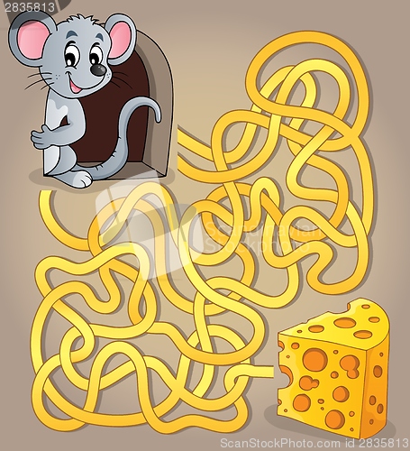 Image of Maze 1 with mouse and cheese